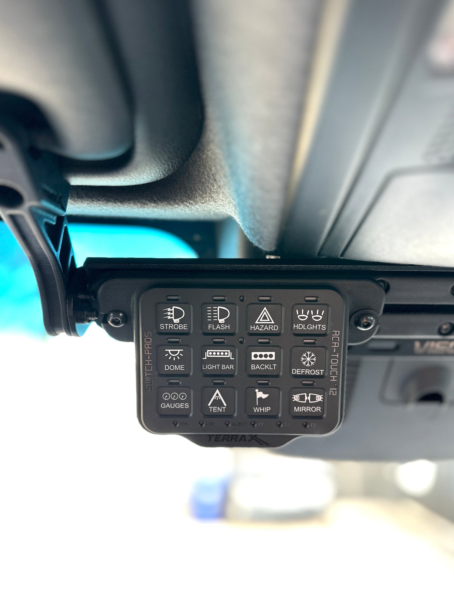 Visordok Track Accessories