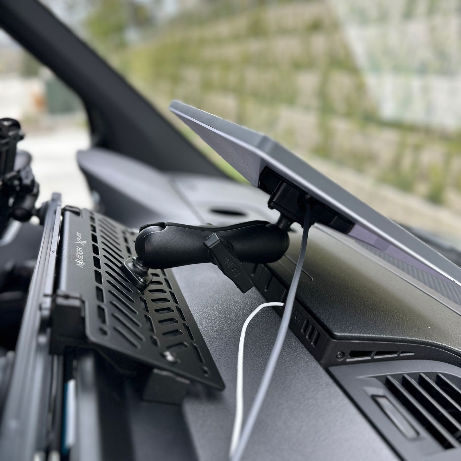 RAM® Ball Adapter for Starlink Mini