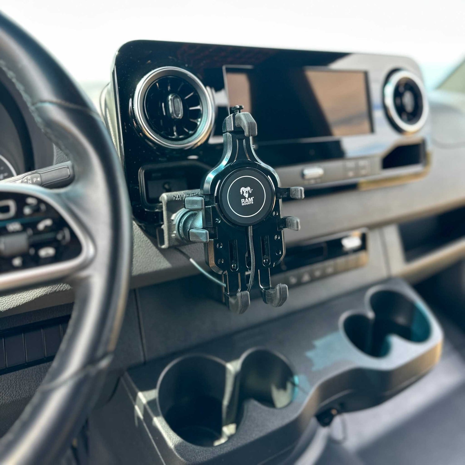Navidok Single - No Drill Dash Mount