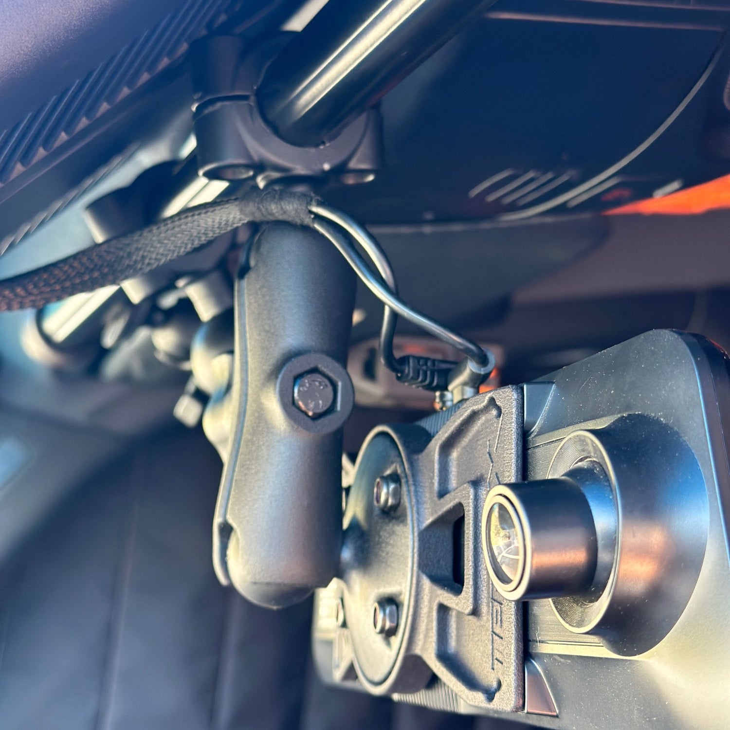 WOLFBOX Dash Cam Visordok Tube Mounting Kit
