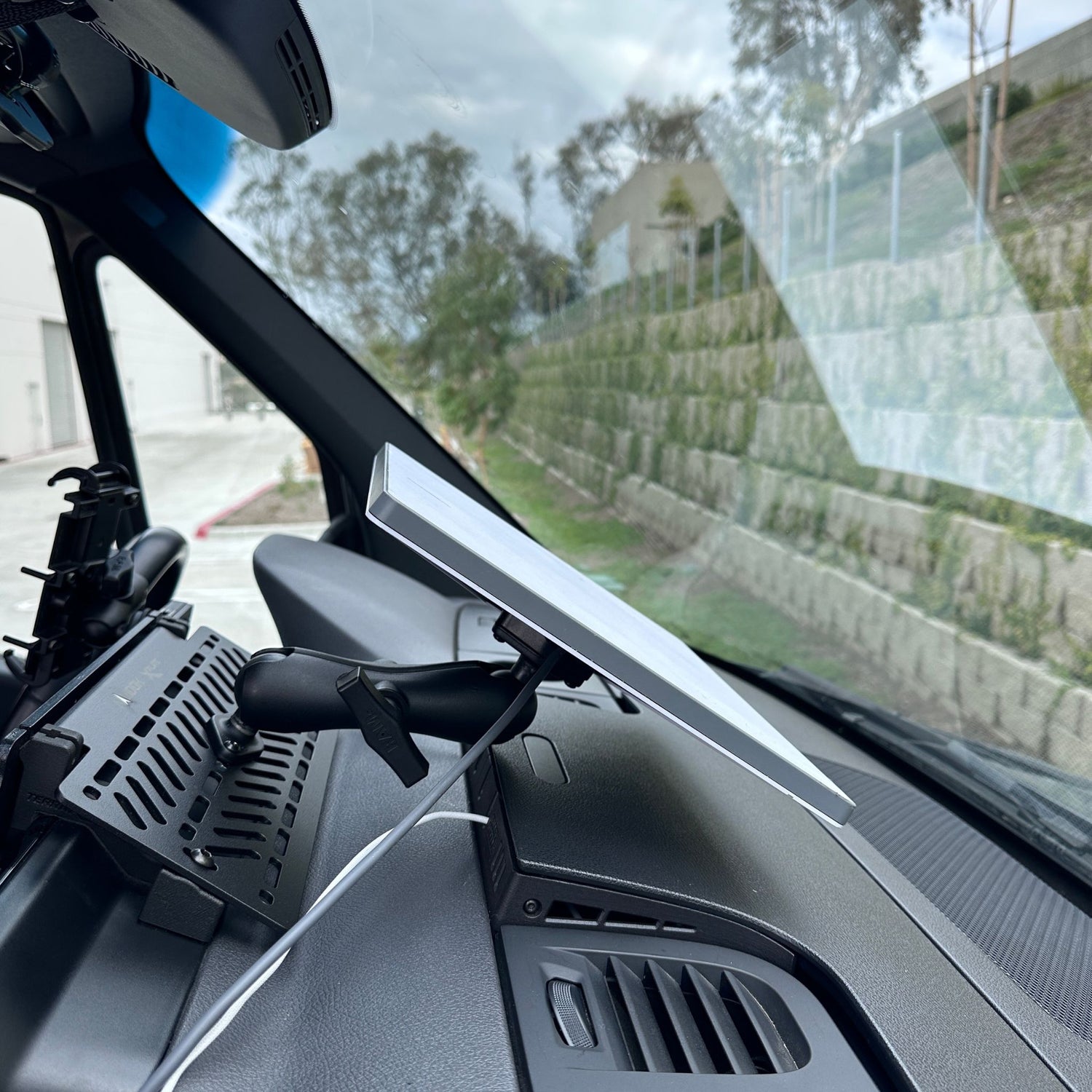 RAM® Mounts Ball Adapter for Starlink Mini - C Size