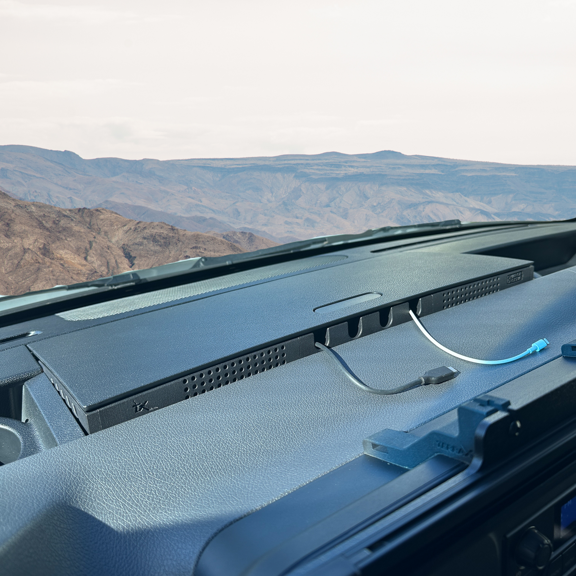 XLChargeGroove_4.png?v=